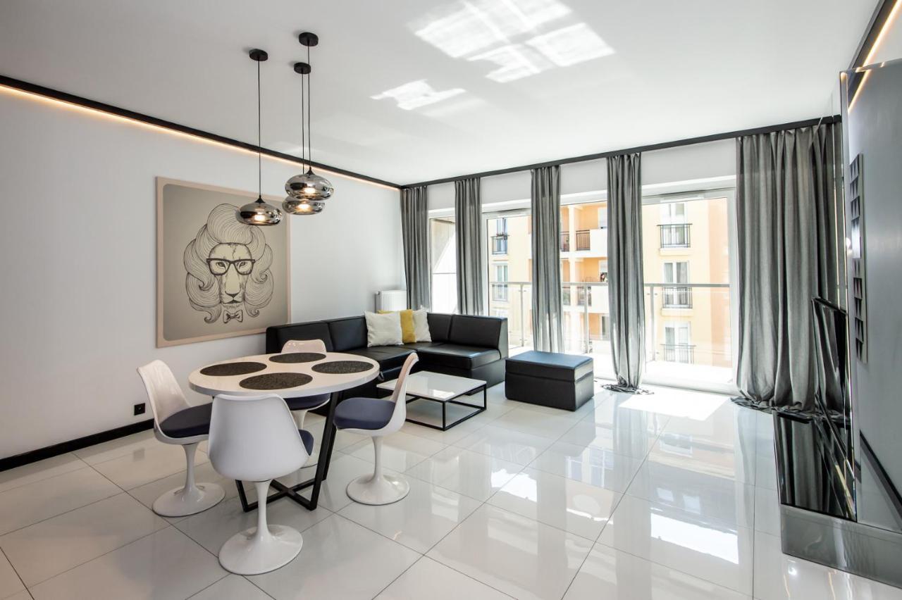 Super-Apartamenty Presidential Suite Poznan Exterior foto